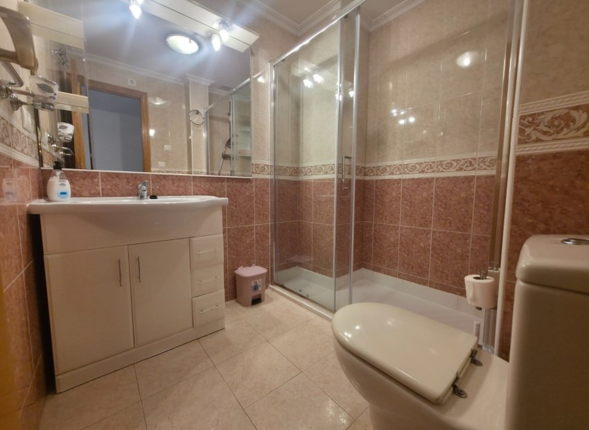 Herverkoop - Appartement / flat - Torrevieia - Paseo maritimo