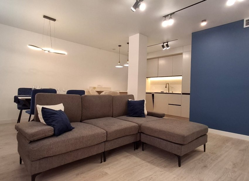 Herverkoop - Appartement / flat - Torrevieia - Playa Acequion