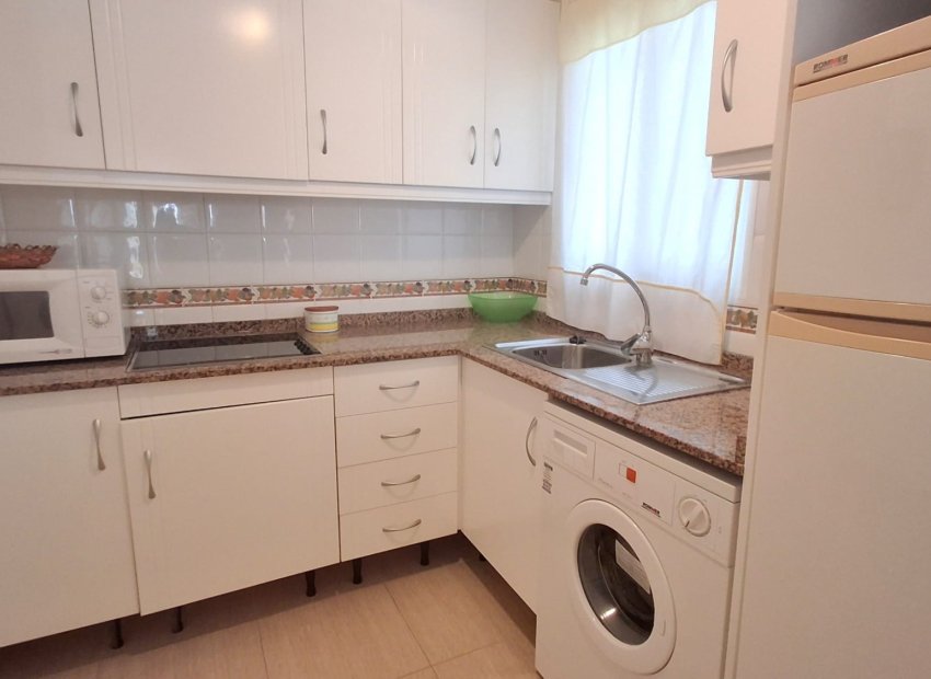 Herverkoop - Appartement / flat - Torrevieia - Playa de la mata