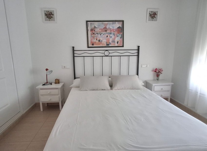 Herverkoop - Appartement / flat - Torrevieia - Playa de la mata