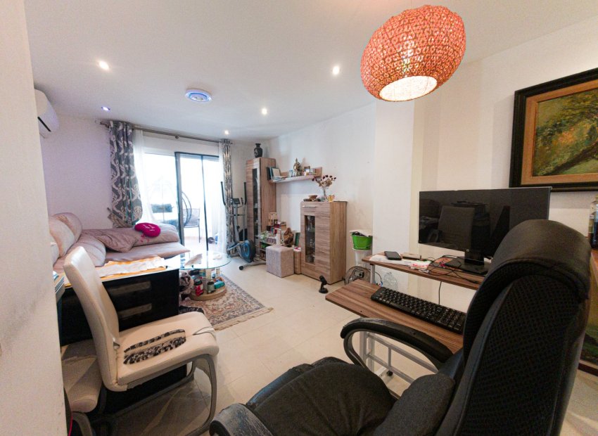 Herverkoop - Appartement / flat - Torrevieia - Playa de Los Locos-Curva del Palangre