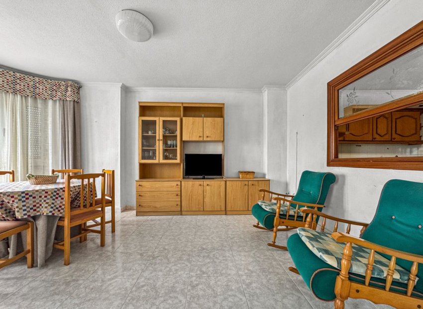 Herverkoop - Appartement / flat - Torrevieia - Playa de los Locos