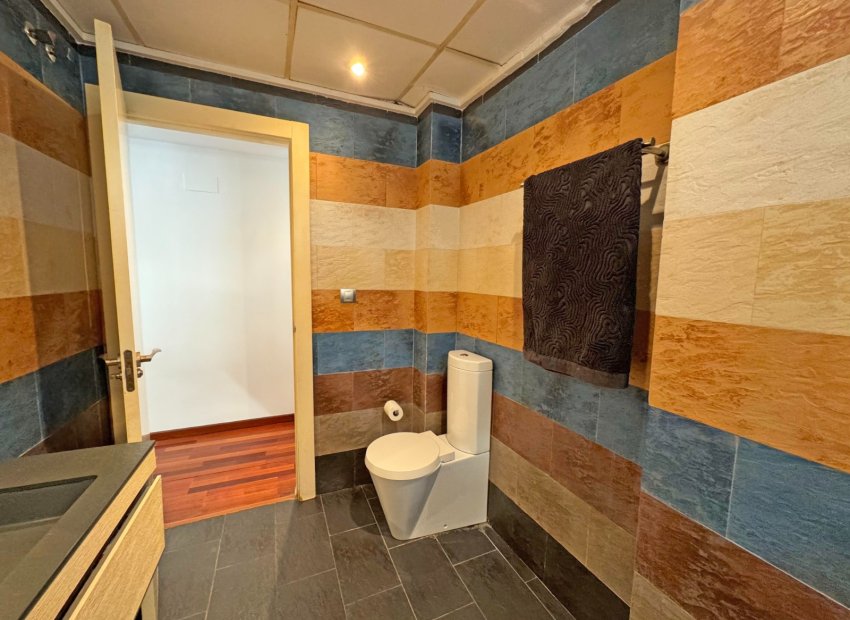 Herverkoop - Appartement / flat - Torrevieia - Playa del Cura