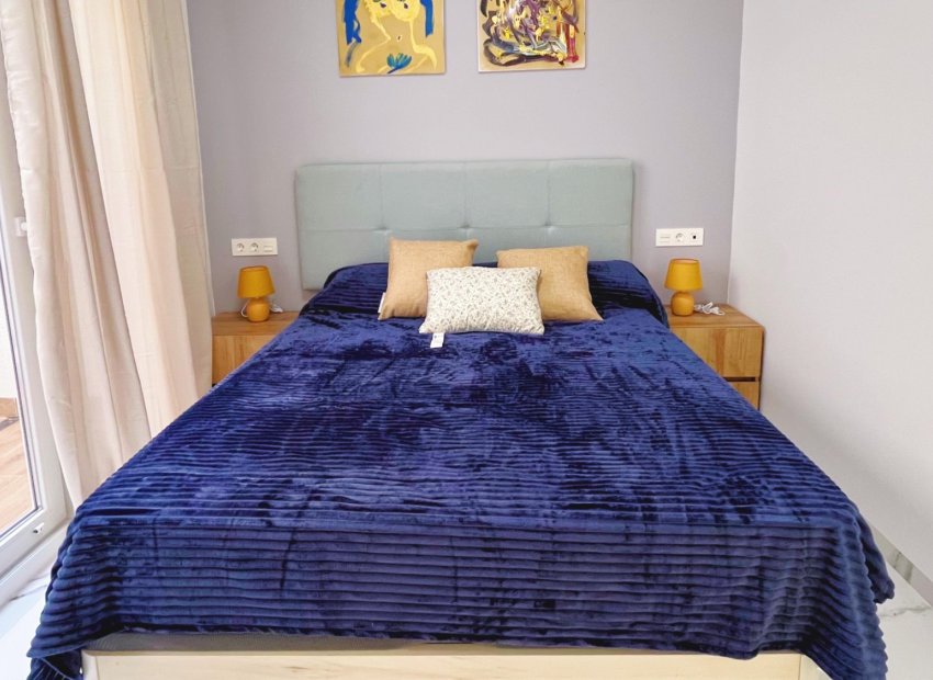 Herverkoop - Appartement / flat - Torrevieia - Playa del Cura