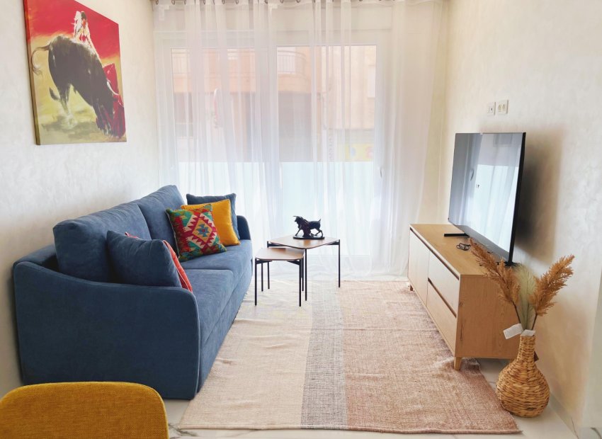 Herverkoop - Appartement / flat - Torrevieia - Playa del Cura