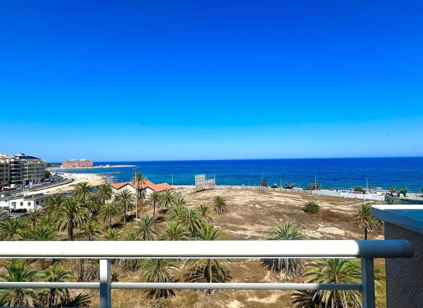 Herverkoop - Appartement / flat - Torrevieia - Playa del Cura