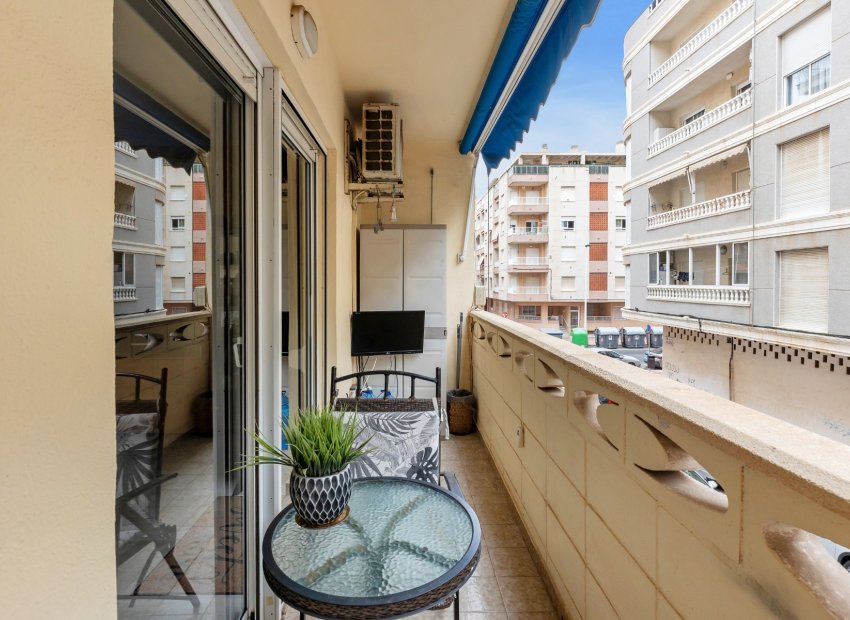 Herverkoop - Appartement / flat - Torrevieia - Playa del Cura