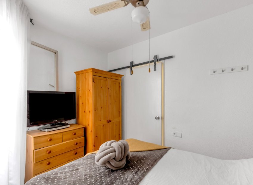 Herverkoop - Appartement / flat - Torrevieia - Playa del Cura