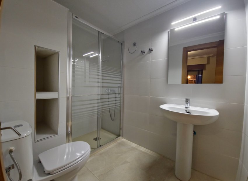 Herverkoop - Appartement / flat - Torrevieia - Playa del Cura