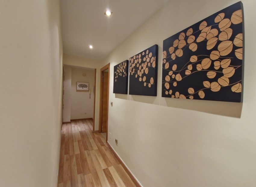 Herverkoop - Appartement / flat - Torrevieia - Playa del Cura