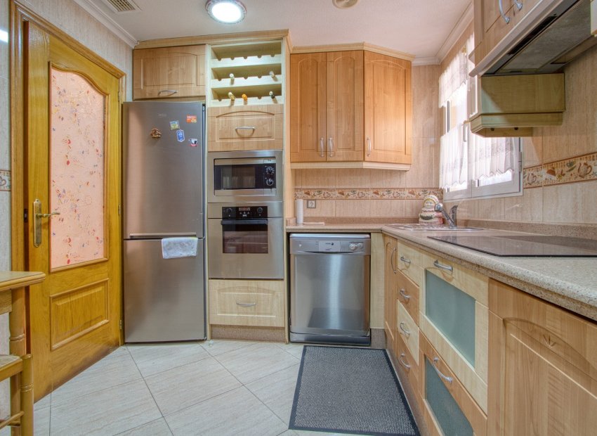 Herverkoop - Appartement / flat - Torrevieia - Playa del Cura