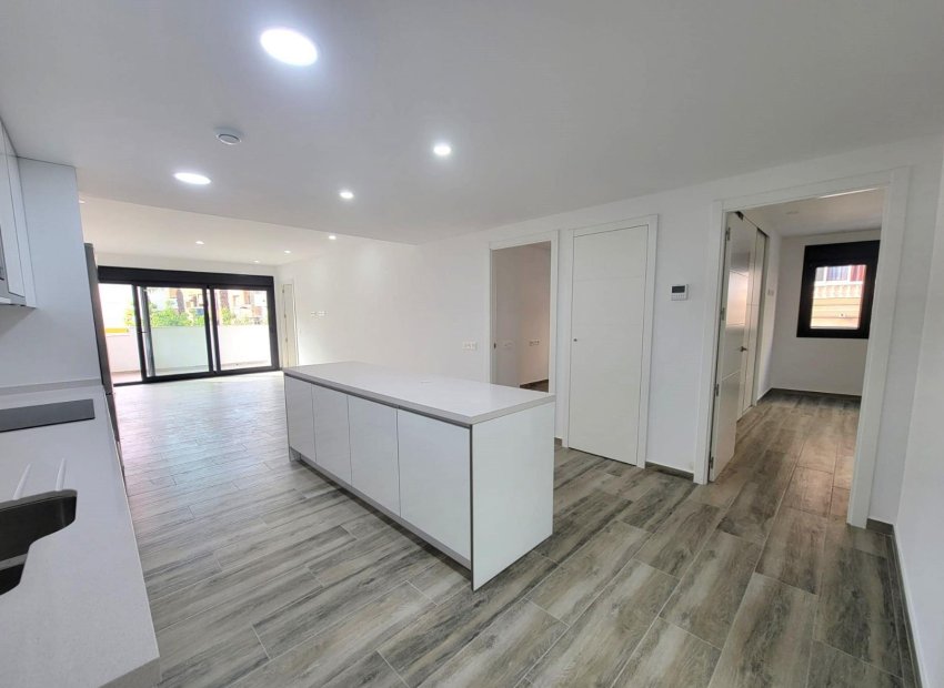 Herverkoop - Appartement / flat - Torrevieia - Playa del Cura