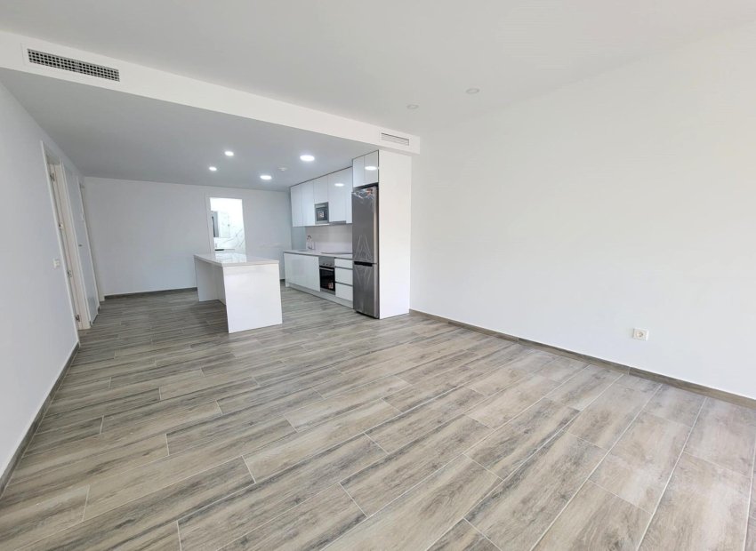 Herverkoop - Appartement / flat - Torrevieia - Playa del Cura