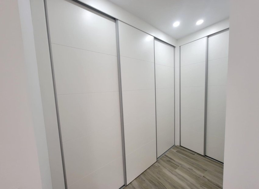 Herverkoop - Appartement / flat - Torrevieia - Playa del Cura