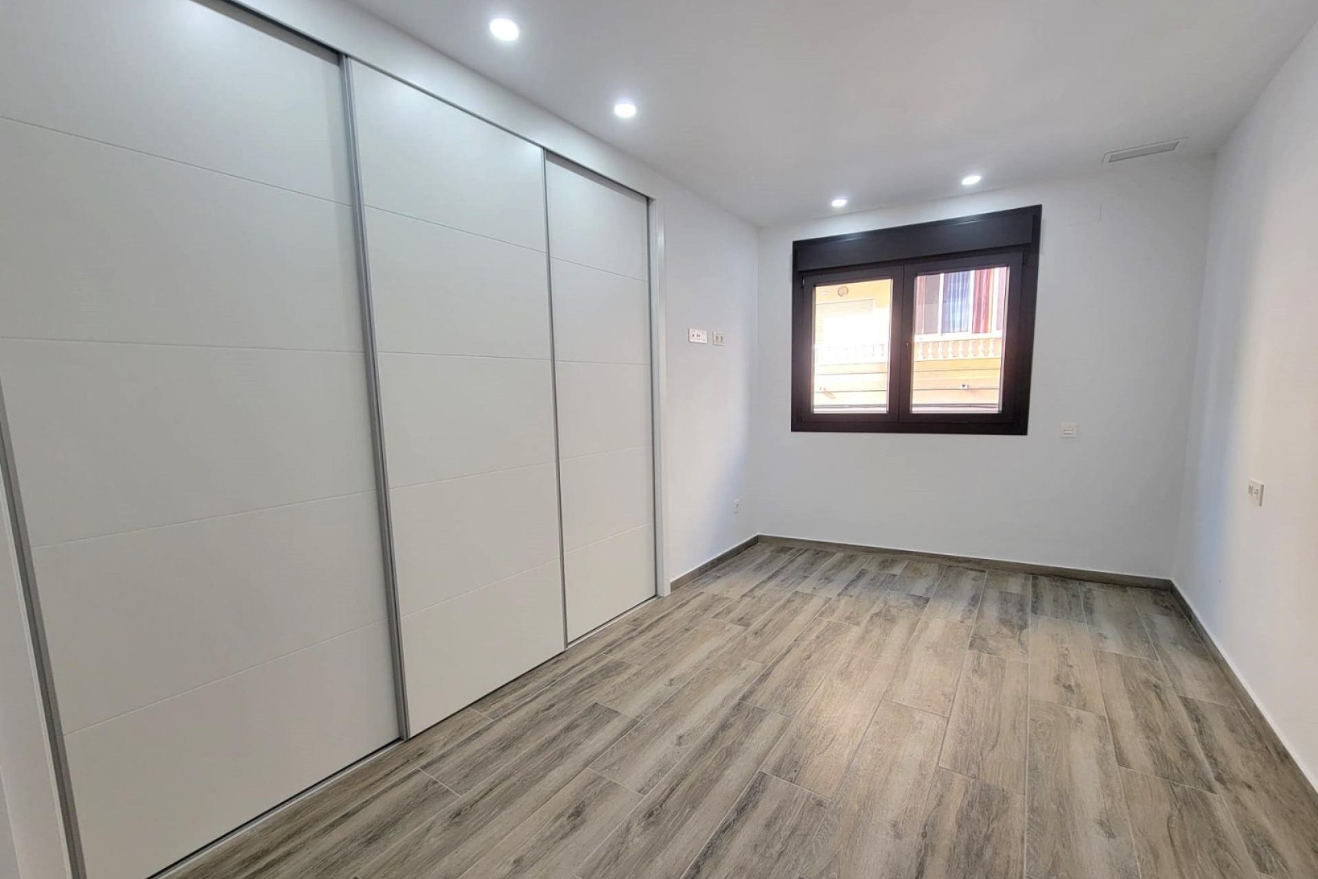 Herverkoop - Appartement / flat - Torrevieia - Playa del Cura