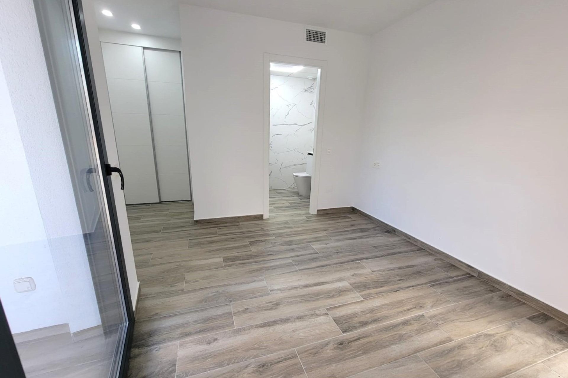 Herverkoop - Appartement / flat - Torrevieia - Playa del Cura