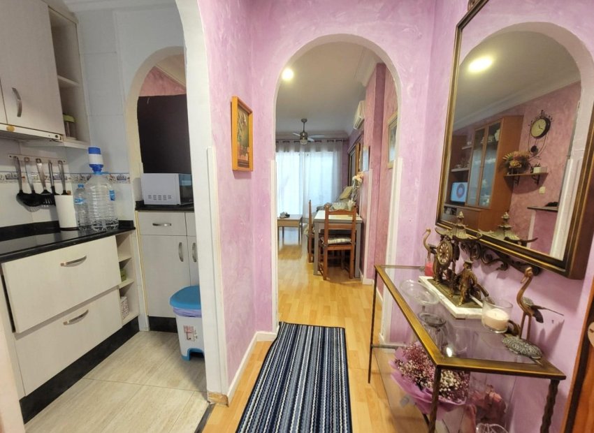 Herverkoop - Appartement / flat - Torrevieia - Playa del Cura