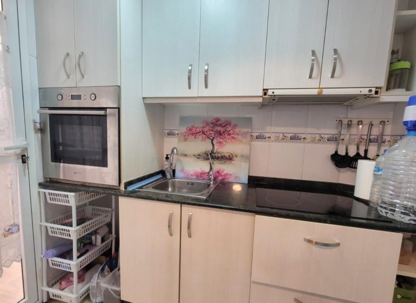 Herverkoop - Appartement / flat - Torrevieia - Playa del Cura