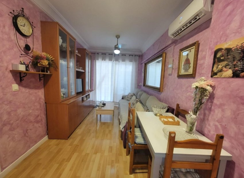 Herverkoop - Appartement / flat - Torrevieia - Playa del Cura