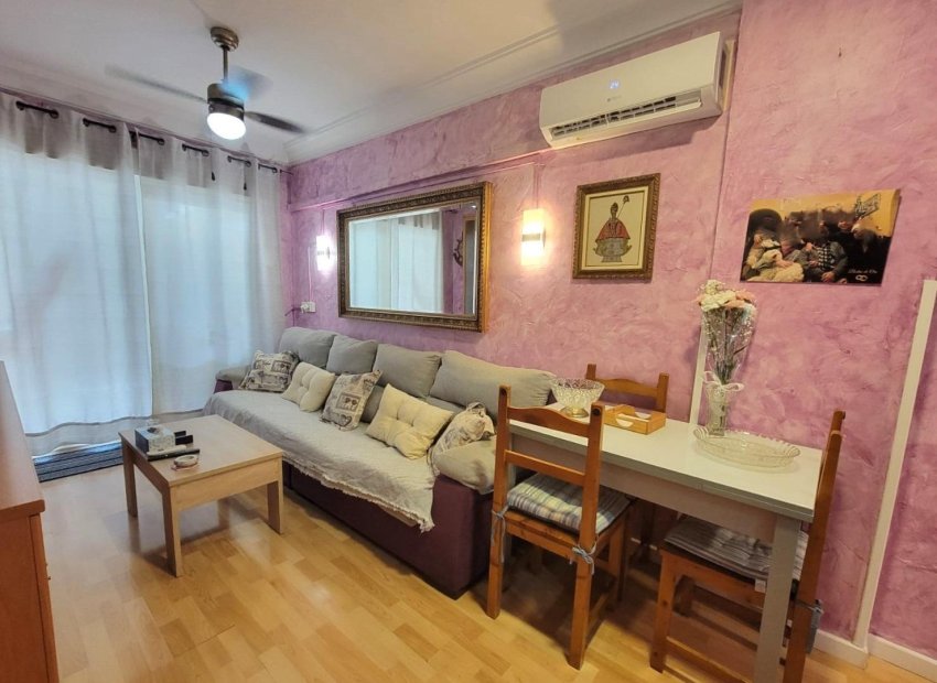 Herverkoop - Appartement / flat - Torrevieia - Playa del Cura