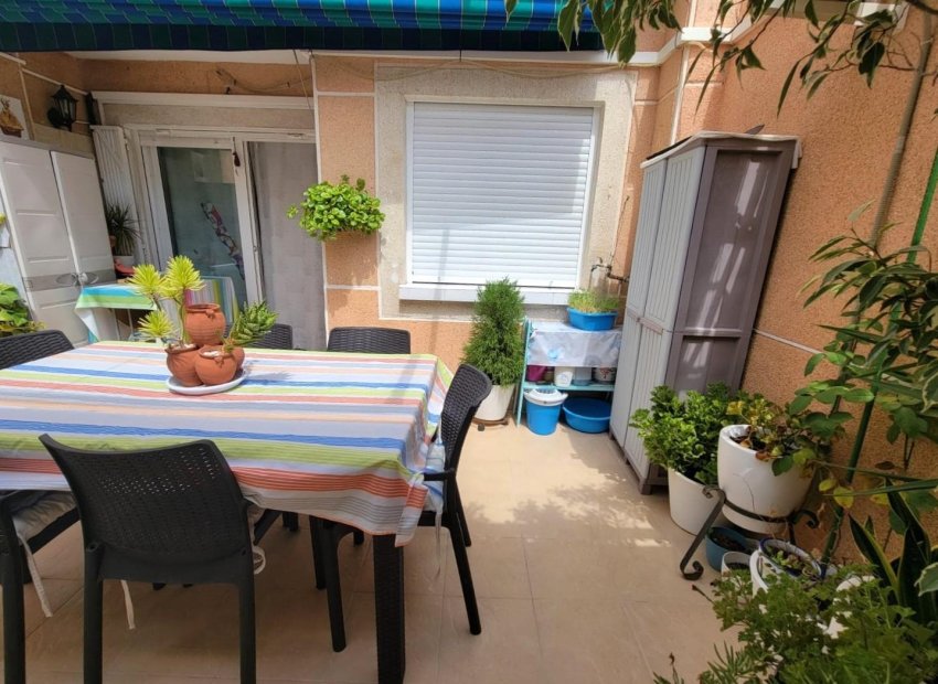 Herverkoop - Appartement / flat - Torrevieia - Playa del Cura