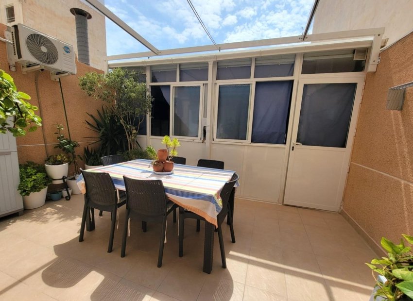 Herverkoop - Appartement / flat - Torrevieia - Playa del Cura