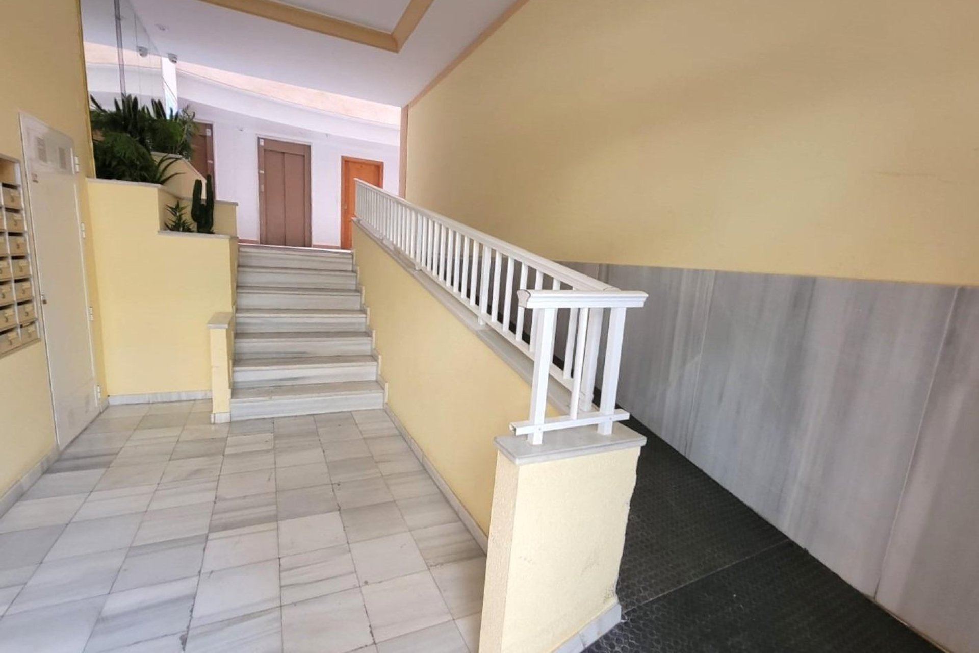 Herverkoop - Appartement / flat - Torrevieia - Playa del Cura