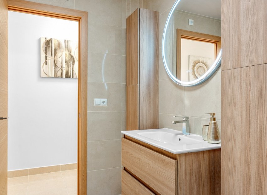 Herverkoop - Appartement / flat - Torrevieia - Playa del Cura