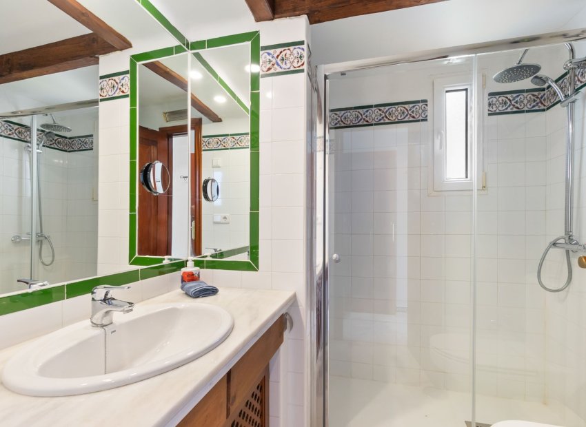 Herverkoop - Appartement / flat - Torrevieia - Playa del Cura