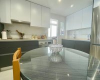 Herverkoop - Appartement / flat - Torrevieia - Playa del Cura