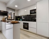 Herverkoop - Appartement / flat - Torrevieia - Playa del Cura