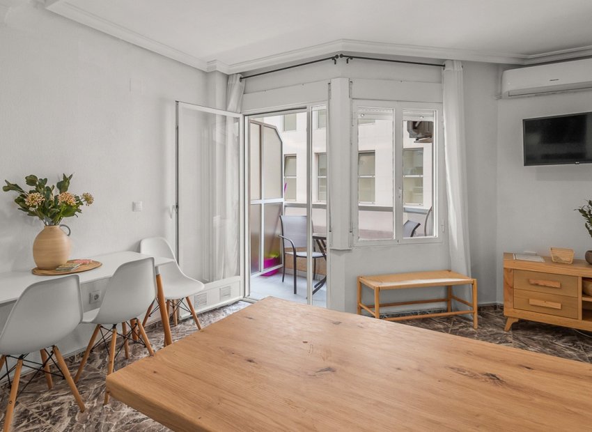 Herverkoop - Appartement / flat - Torrevieia - Playa del Cura