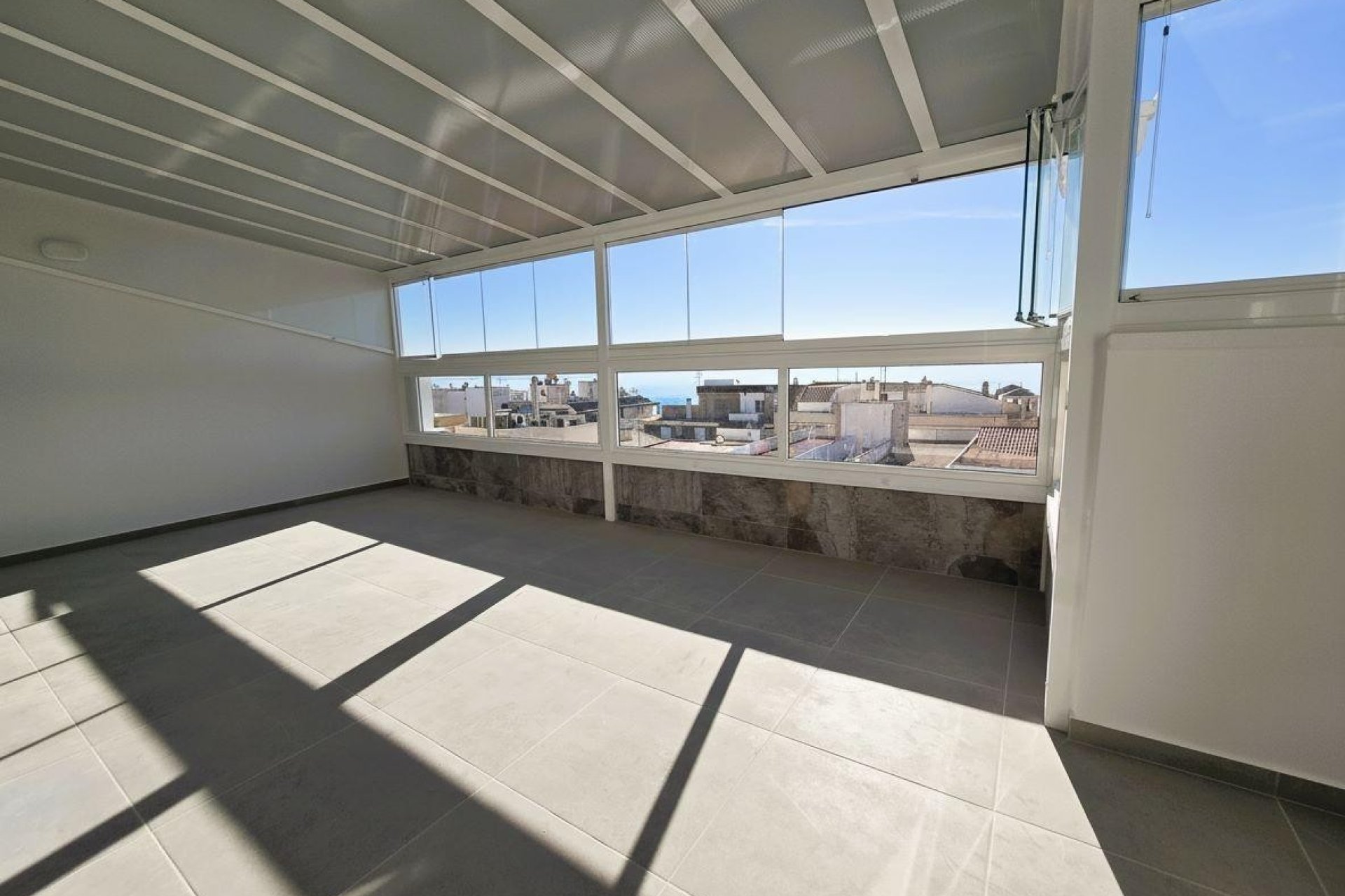 Herverkoop - Appartement / flat - Torrevieia - Playa del Cura