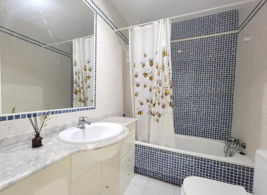 Herverkoop - Appartement / flat - Torrevieia - Playa del Cura