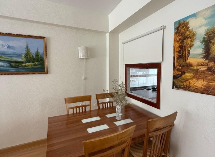 Herverkoop - Appartement / flat - Torrevieia - Playa del Cura