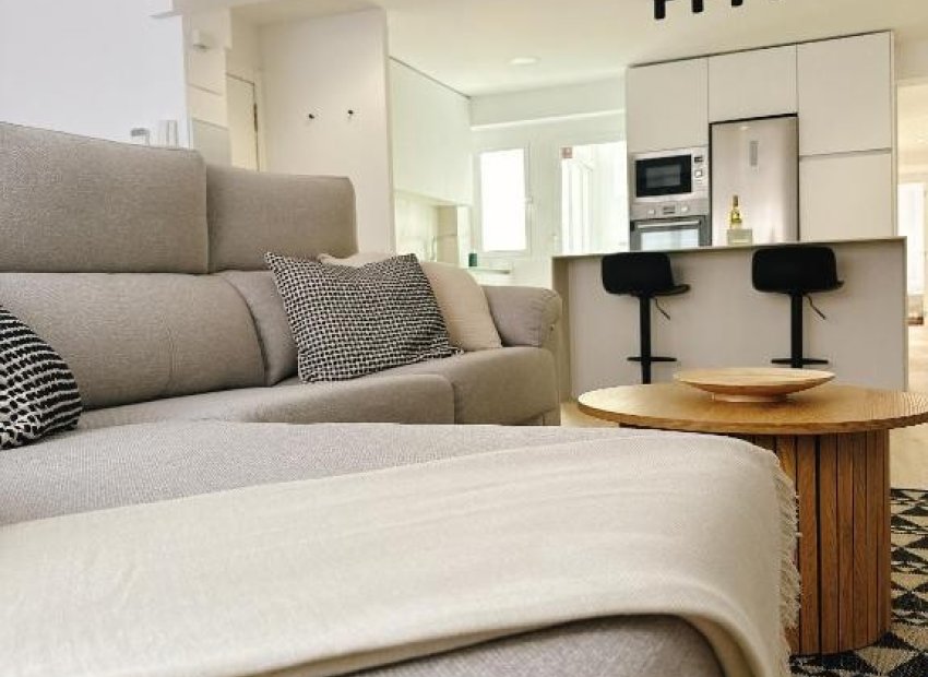 Herverkoop - Appartement / flat - Torrevieia - Playa del Cura