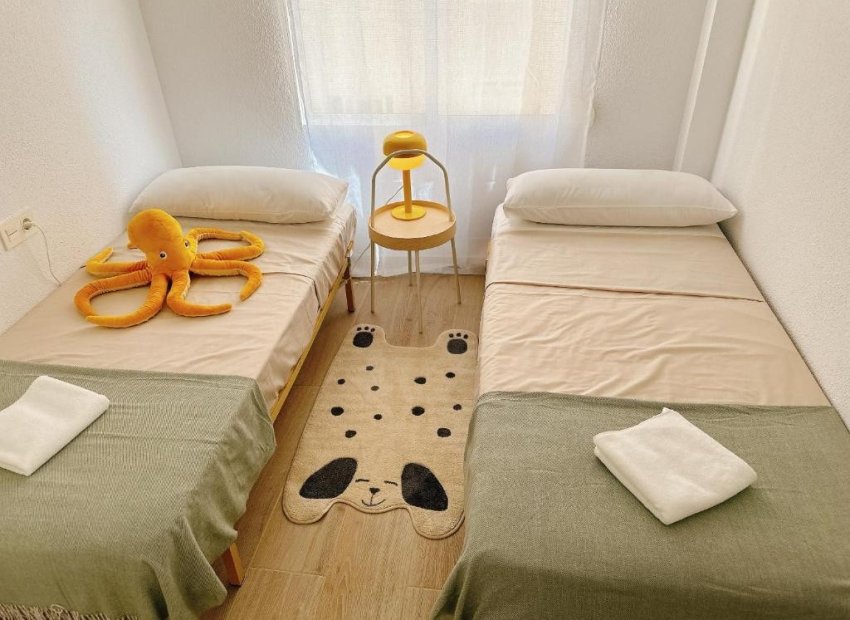 Herverkoop - Appartement / flat - Torrevieia - Playa del Cura