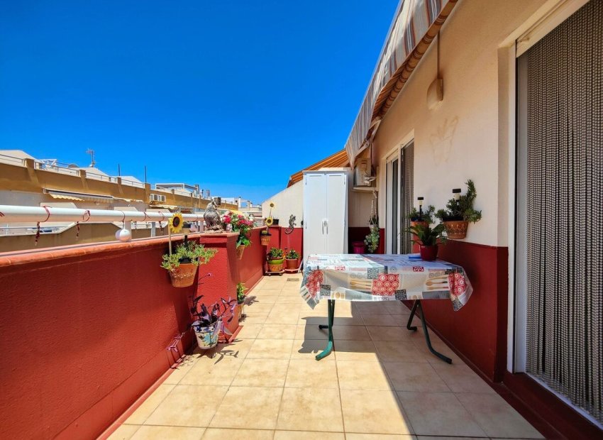 Herverkoop - Appartement / flat - Torrevieia - Playa del Cura