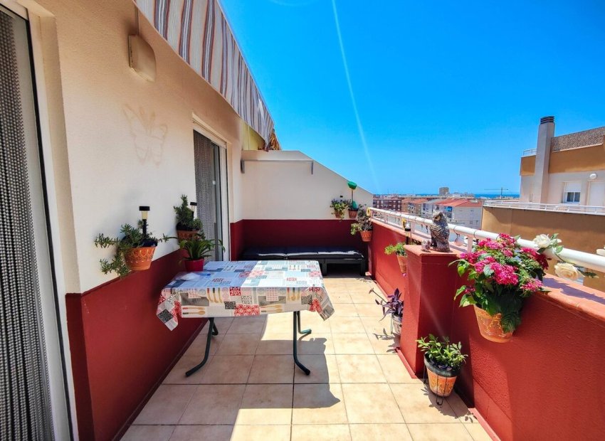 Herverkoop - Appartement / flat - Torrevieia - Playa del Cura