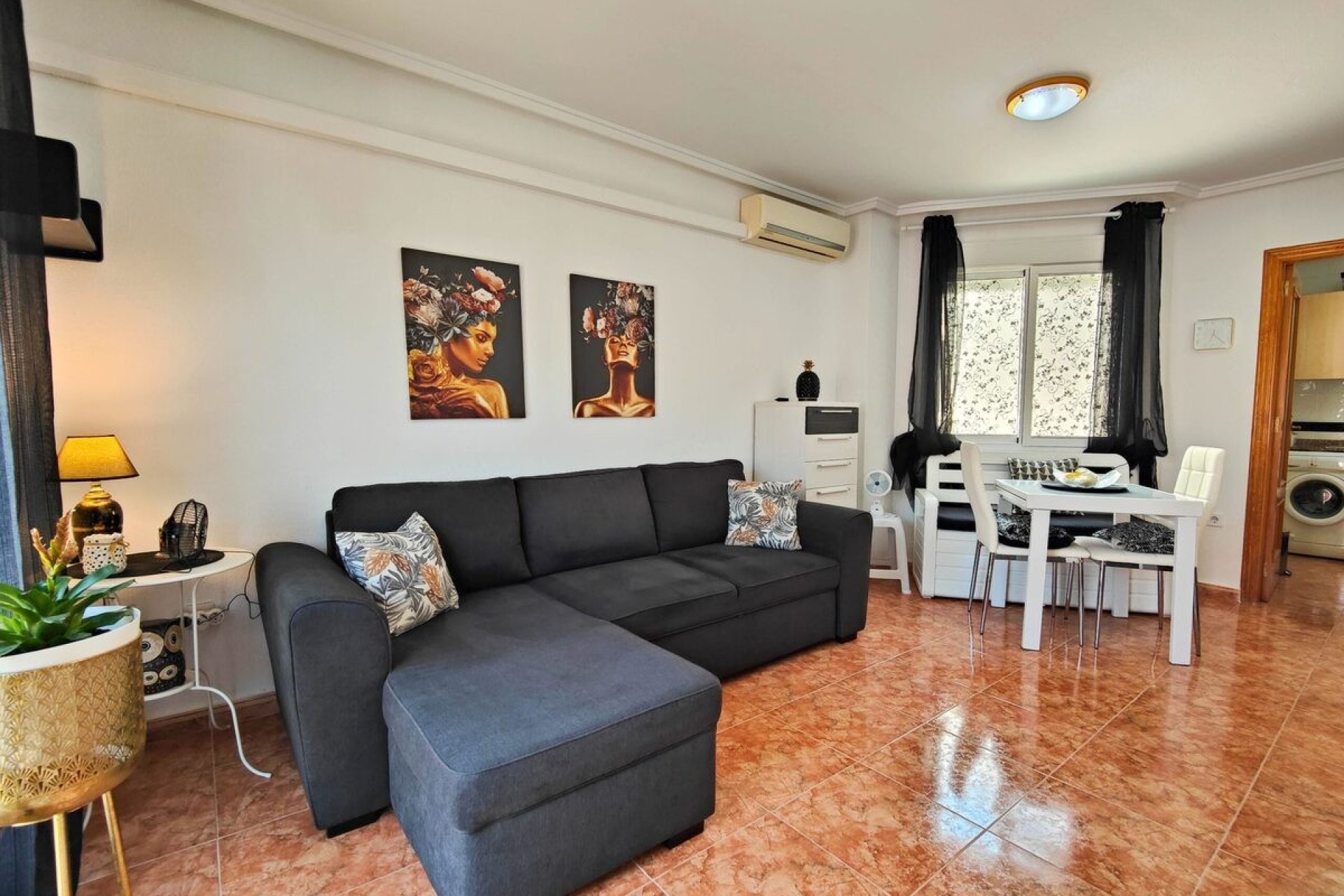 Herverkoop - Appartement / flat - Torrevieia - Playa del Cura