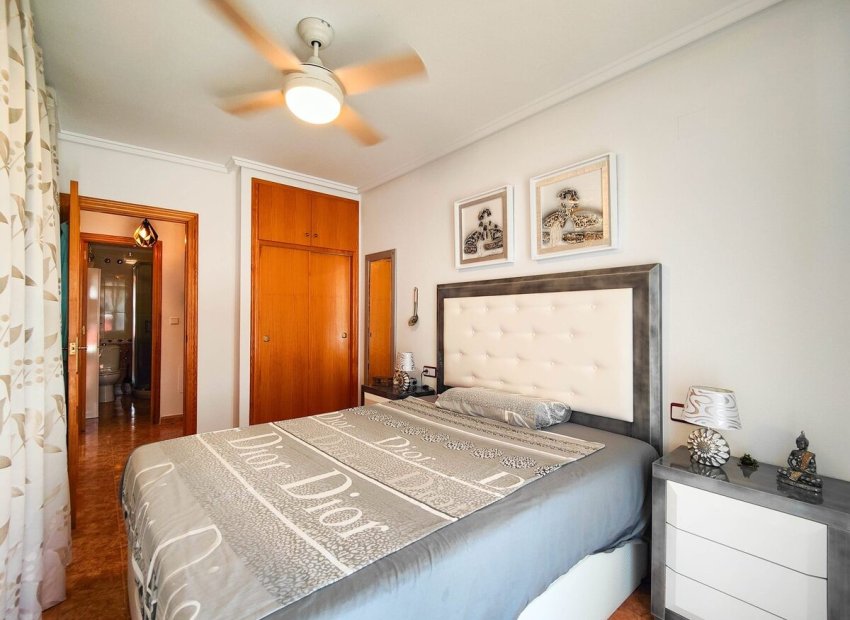 Herverkoop - Appartement / flat - Torrevieia - Playa del Cura