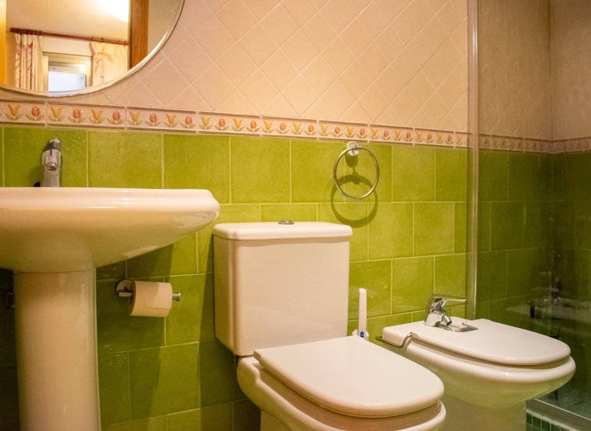 Herverkoop - Appartement / flat - Torrevieia - Playa Los Locos