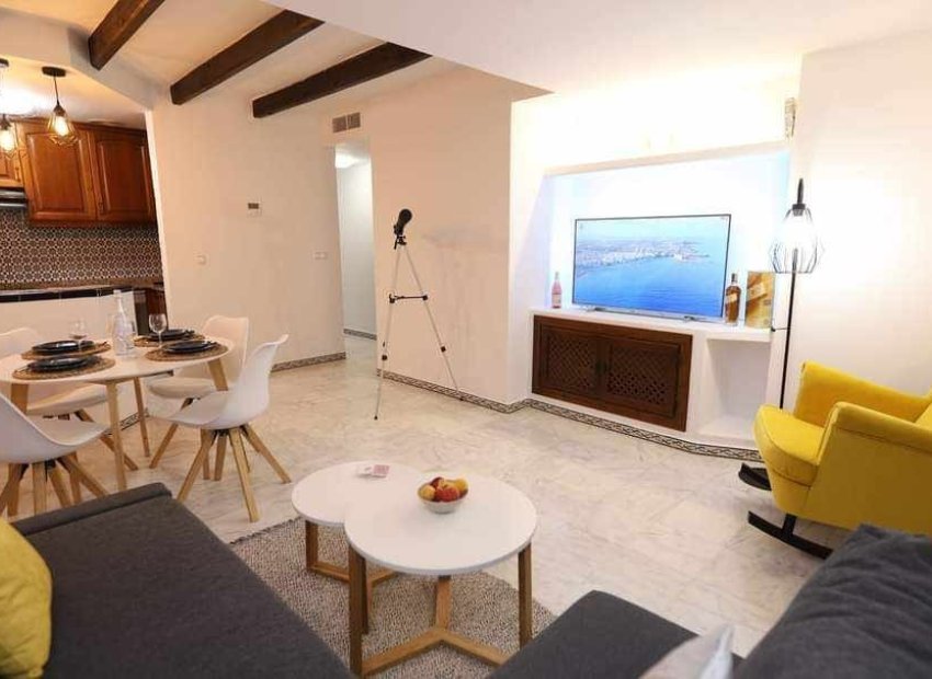Herverkoop - Appartement / flat - Torrevieia - Playa Los Locos