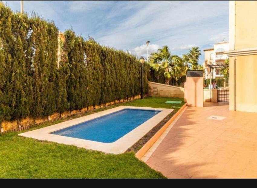 Herverkoop - Appartement / flat - Torrevieia - Playa Los Locos