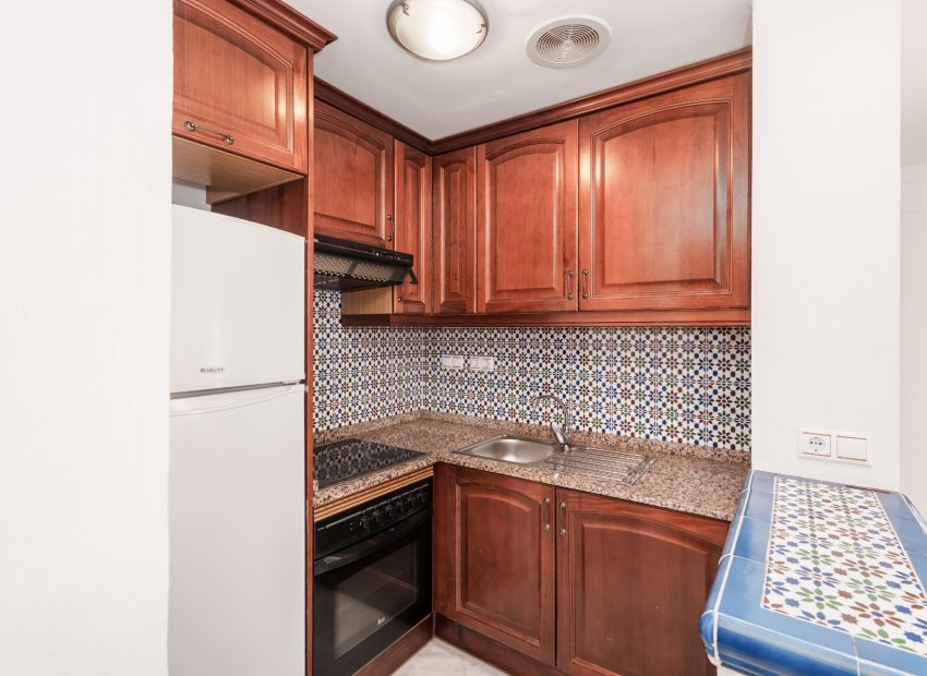 Herverkoop - Appartement / flat - Torrevieia - Playa Los Locos