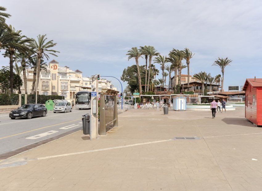 Herverkoop - Appartement / flat - Torrevieia - Playa Los Locos