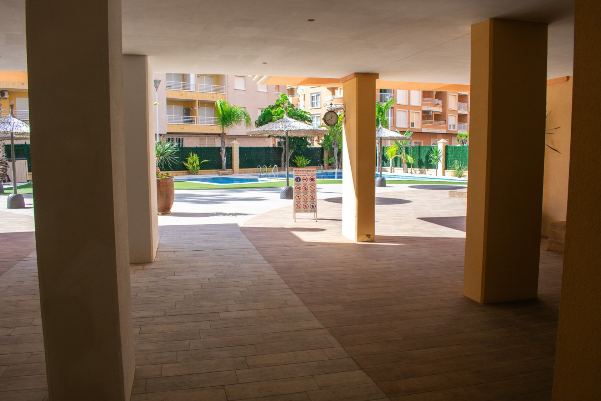 Herverkoop - Appartement / flat - Torrevieia - Playa Los Locos