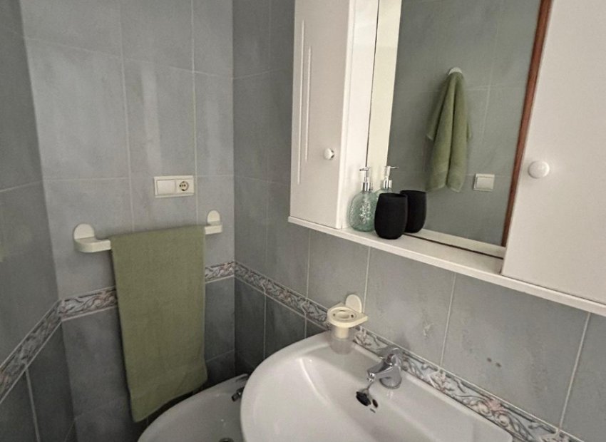 Herverkoop - Appartement / flat - Torrevieia - Playa Los Locos