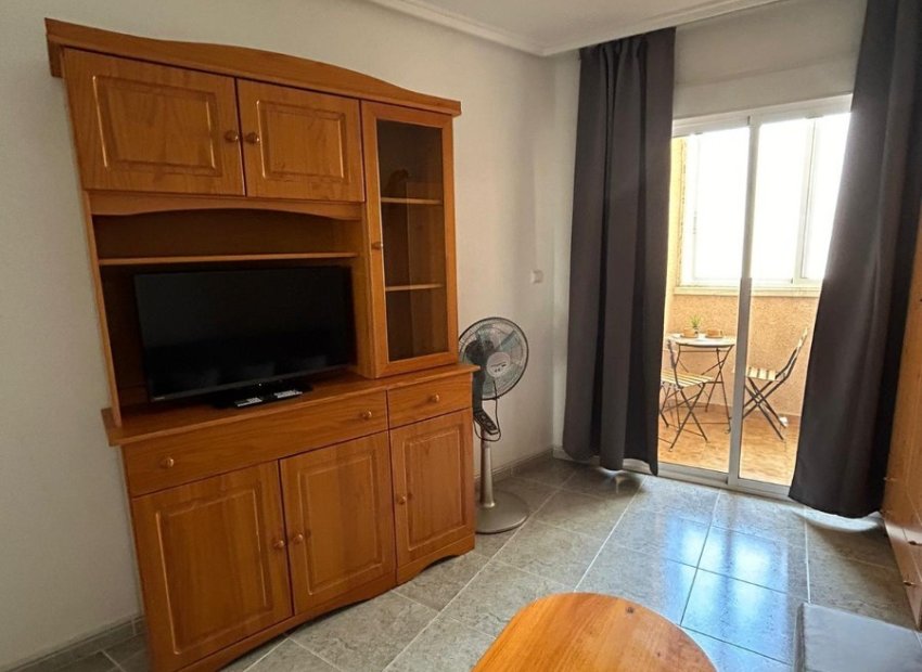 Herverkoop - Appartement / flat - Torrevieia - Playa Los Locos
