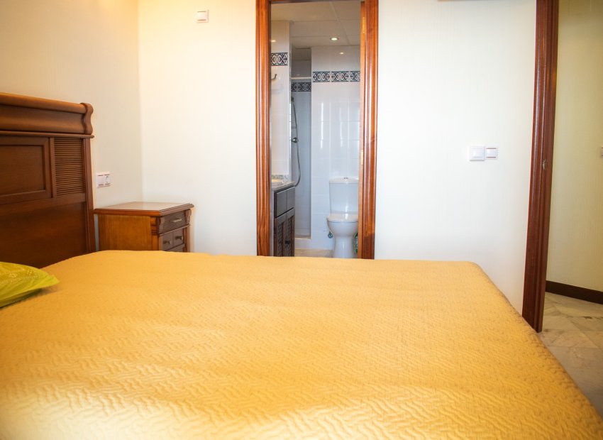 Herverkoop - Appartement / flat - Torrevieia - Playa Los Locos